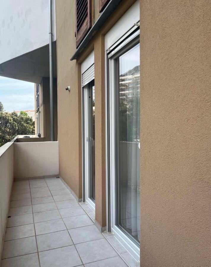מאקרסקה Apartment Jadranka מראה חיצוני תמונה